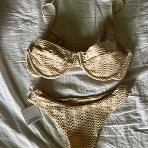 🆕 Monday Swimwear Bikini